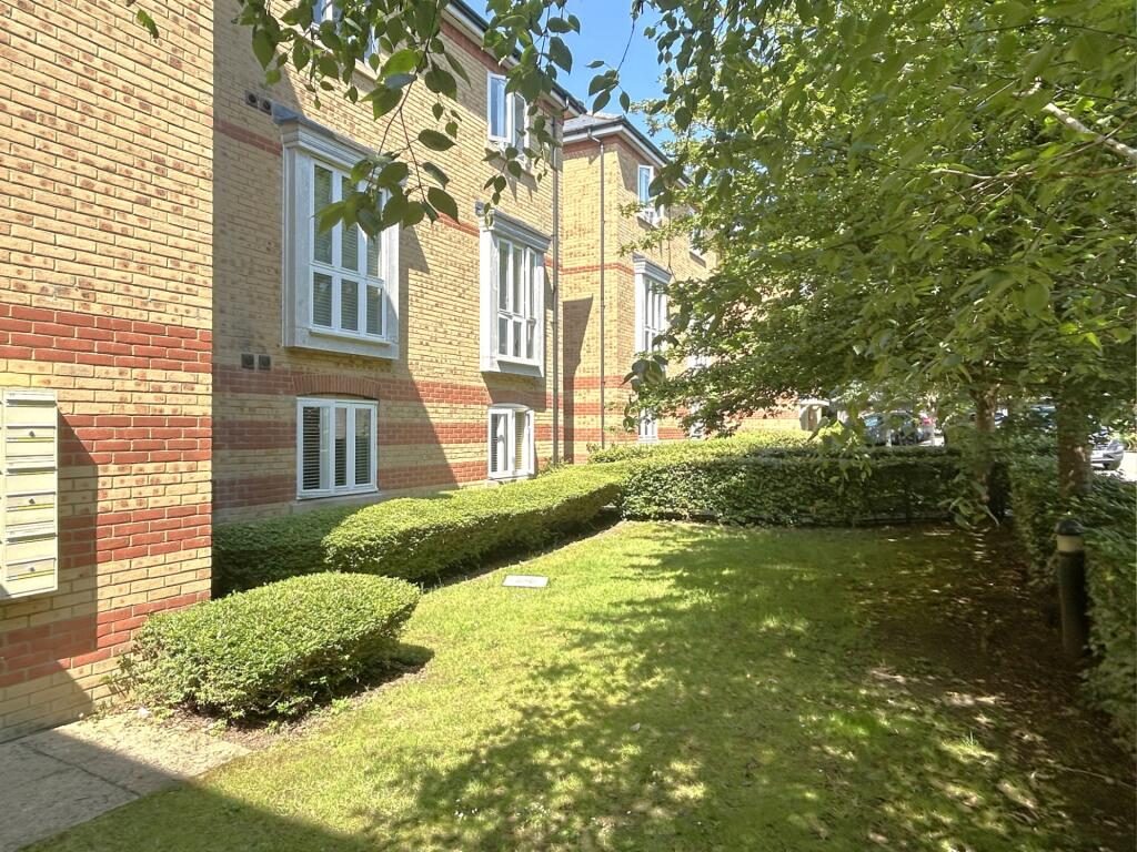 Property main image