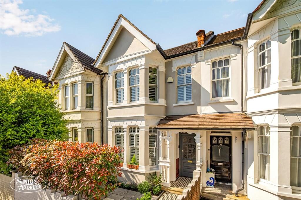 Terraced House