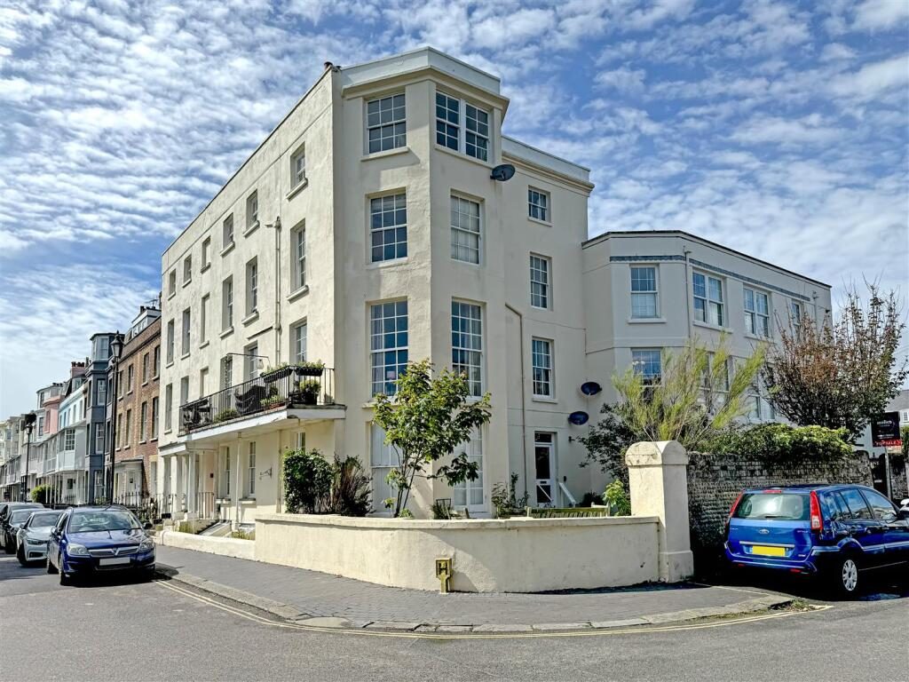 Maisonette