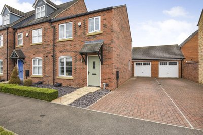 Property on PE9 2WH
