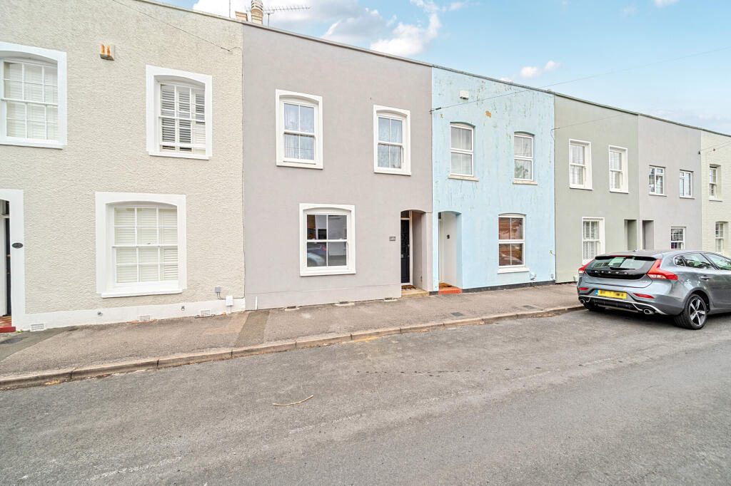 Terraced House