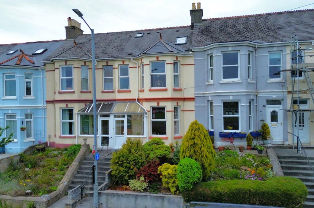 Property main image