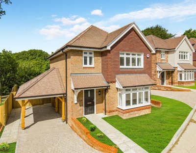 Property on TN6 3SQ