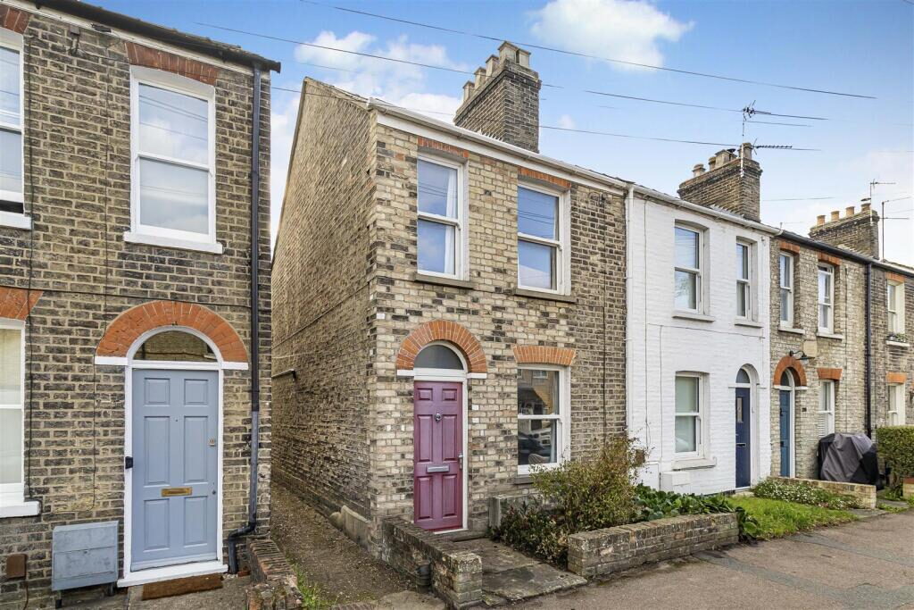 Terraced House