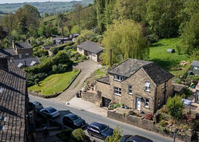 Property on New Road, HX2 6QZ