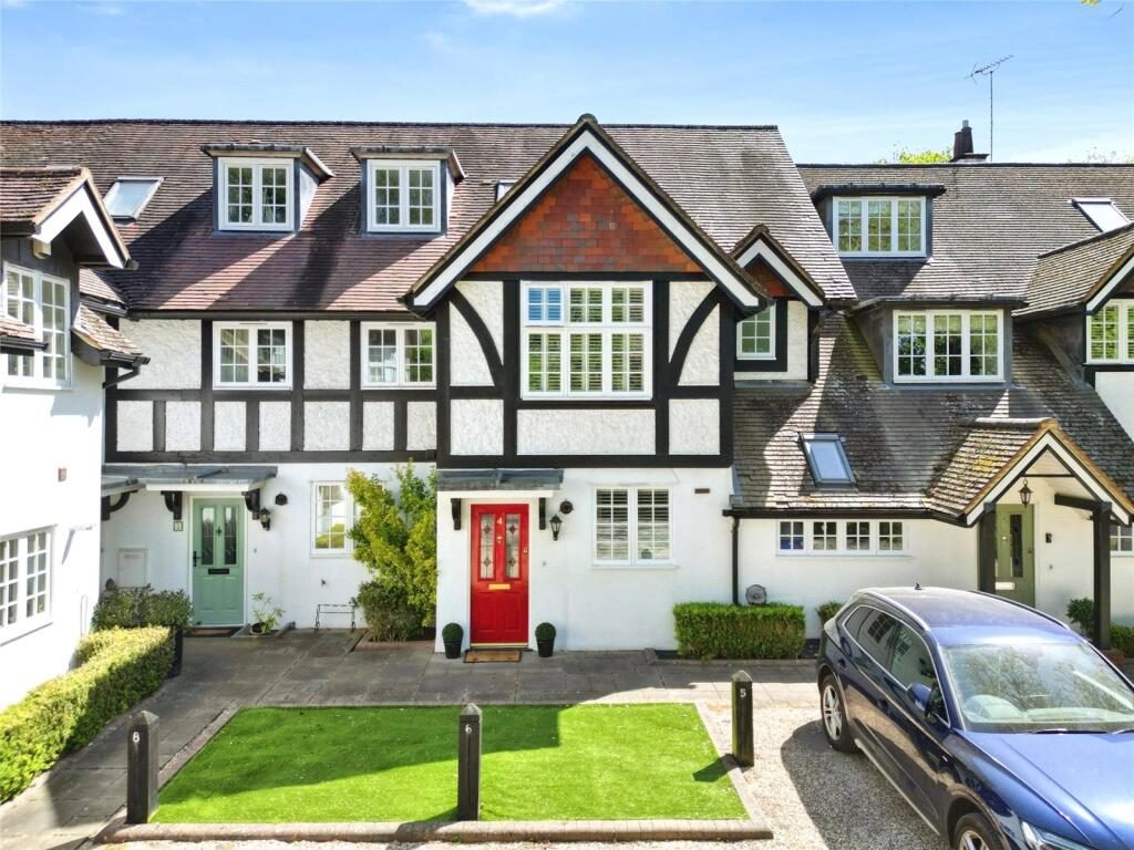 Terraced House