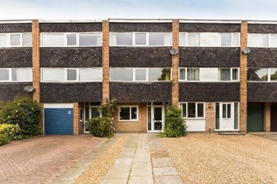 Property on CH2 3RY