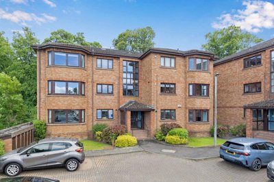 Property on Cramond Road North, EH4 6JE