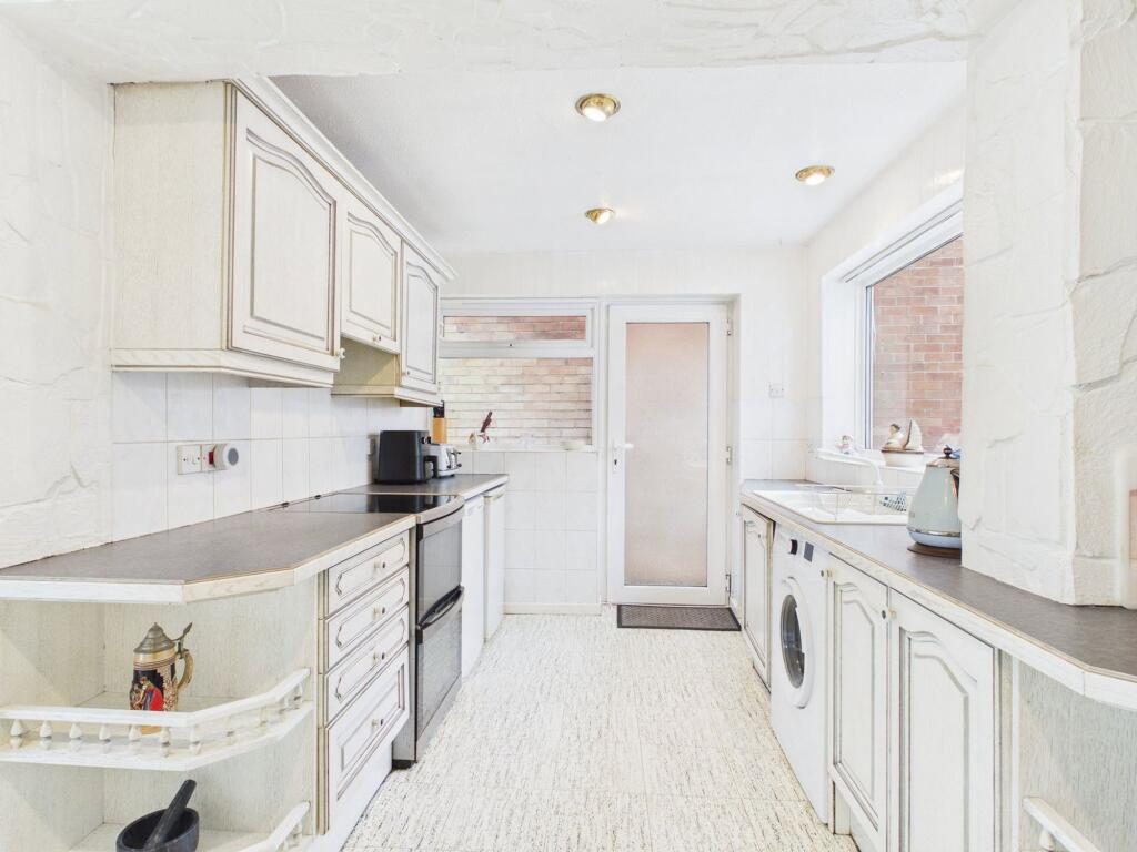 Thumbnail 13