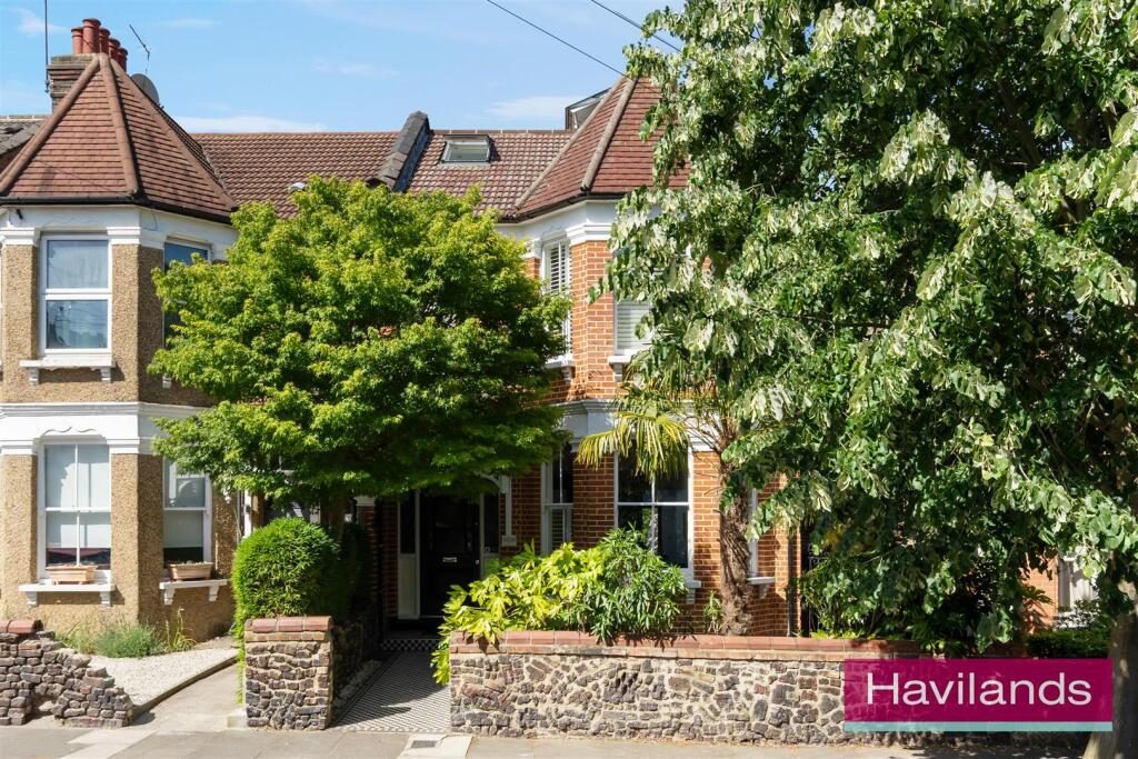 Property main image