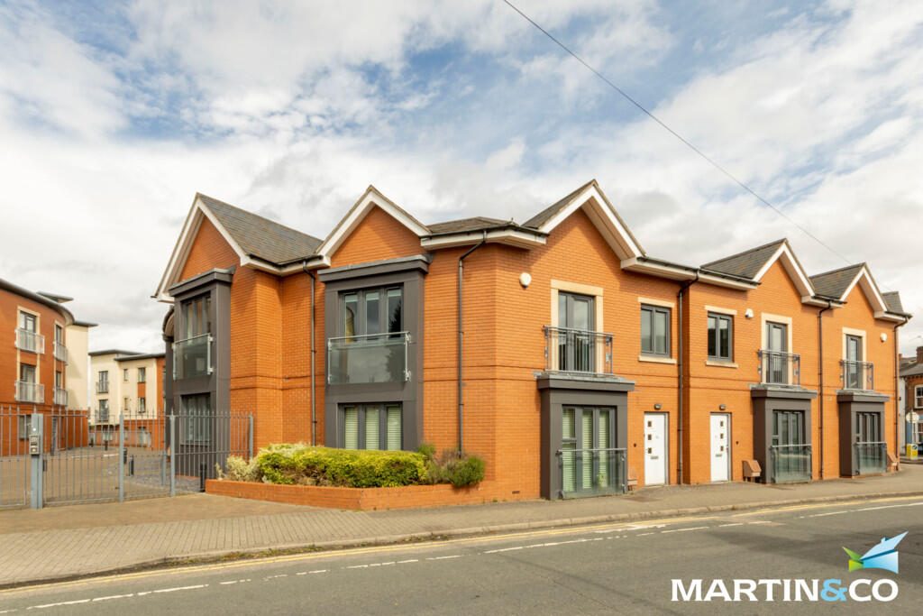 Terraced House