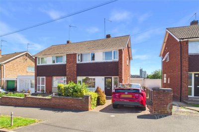Property on Derwent Crescent, NN16 8UJ