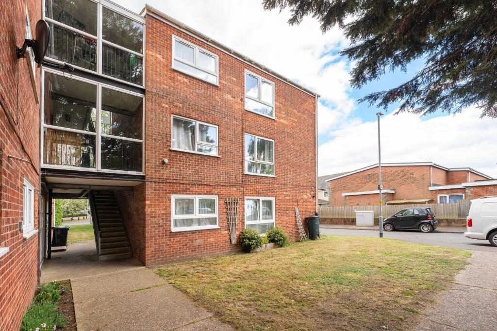 Property main image
