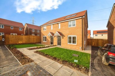 Property on HOLLY COURT, S63 6GU