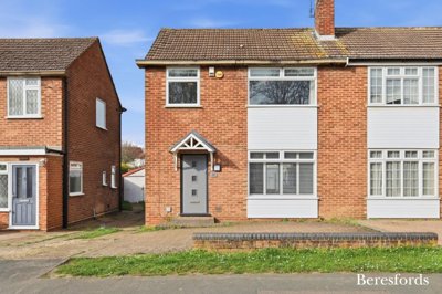 Property on Woodland Avenue, CM13 1EA