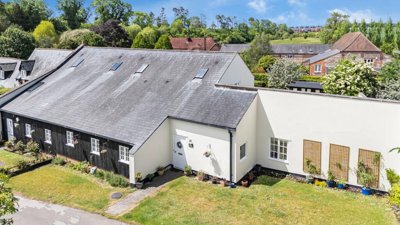 Property on Harroway, RG28 7RU