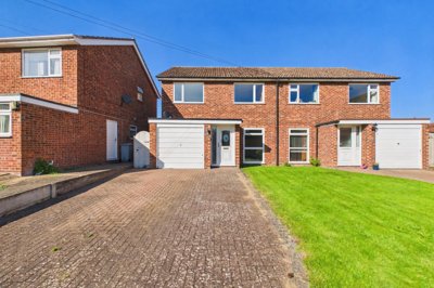 Property on New Road, NR10 4ND