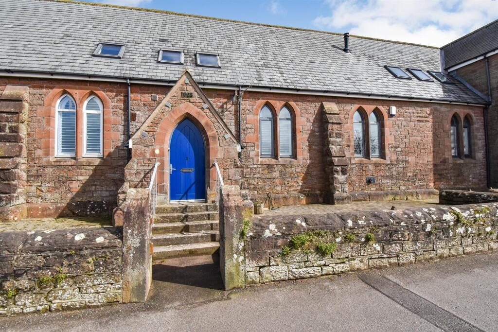 Property main image