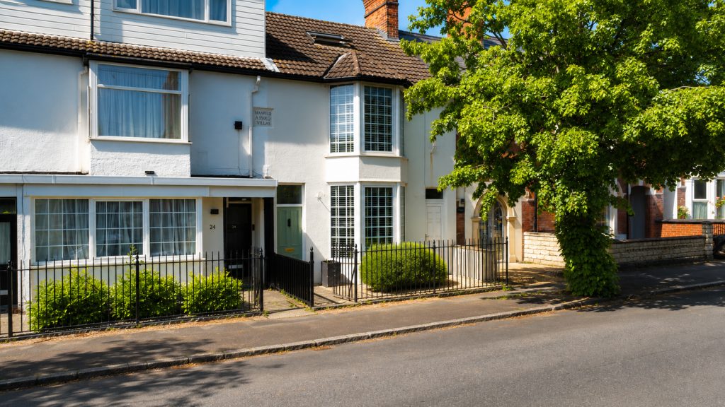 Property main image