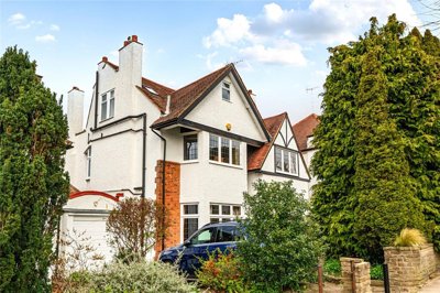 Property on Vallance Road, N22 7UG