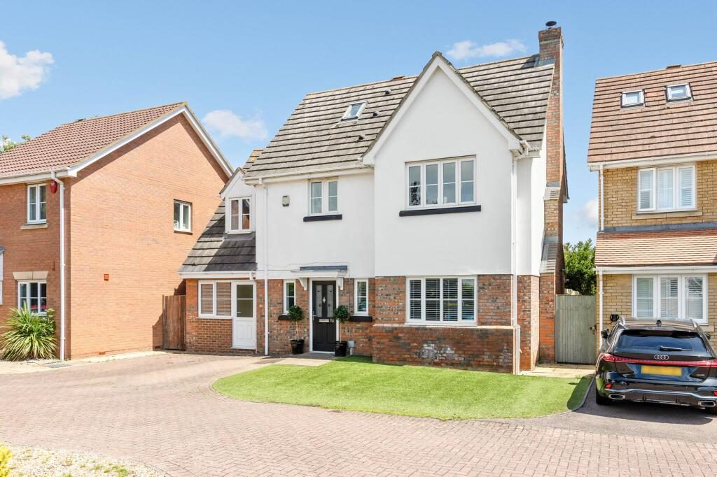 Property main image