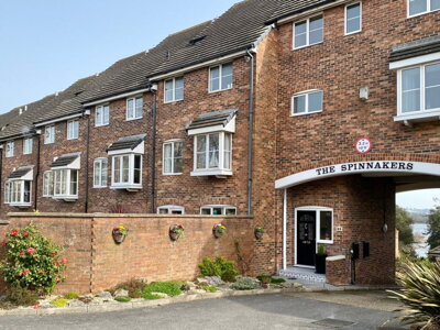 Property on Mount Pleasant Road, BH15 1TU