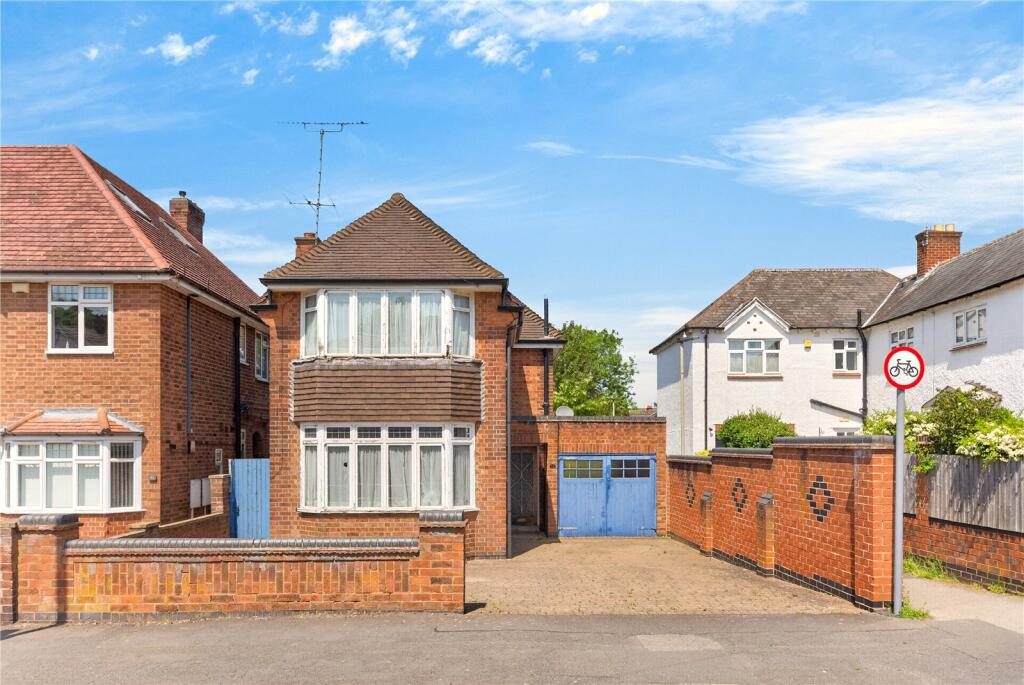 Property main image