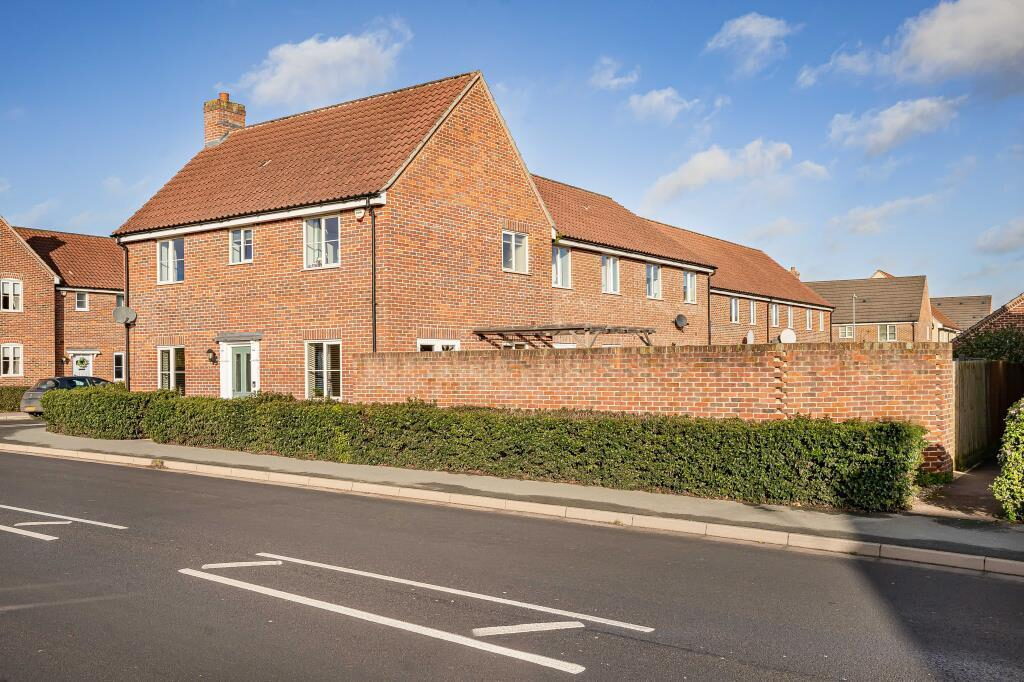 Terraced House