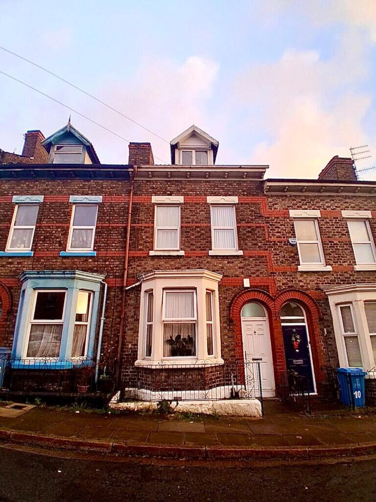 Terraced House