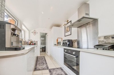Property on Reading Road, IP4 4NR