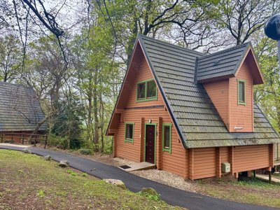 Property on TQ13 0EJ