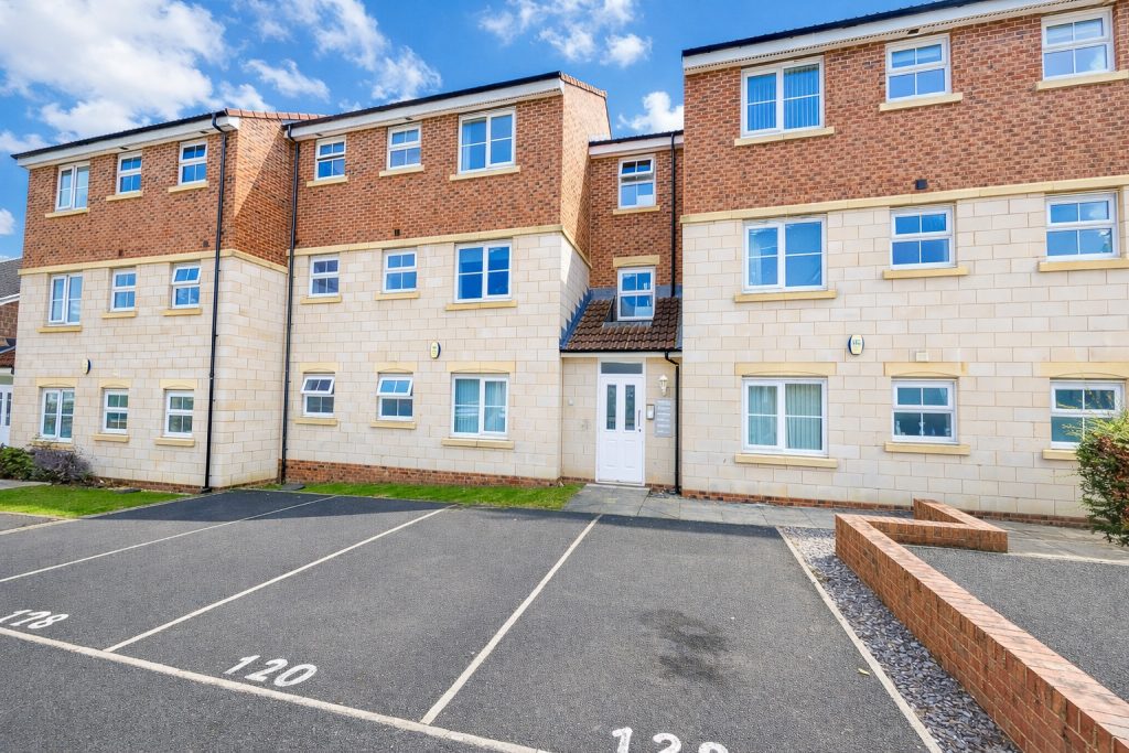 Property main image