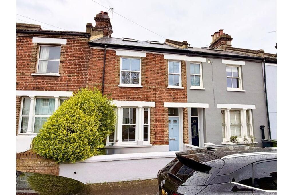 Terraced House
