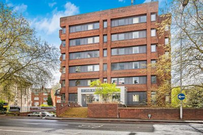 Property on Kings Road, RG1 4FE