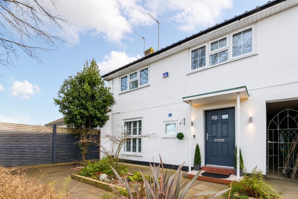 Terraced House