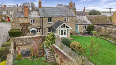 Property on Paines Hill, OX25 4SQ