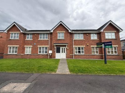Property on Oxford Street, WN7 1NE