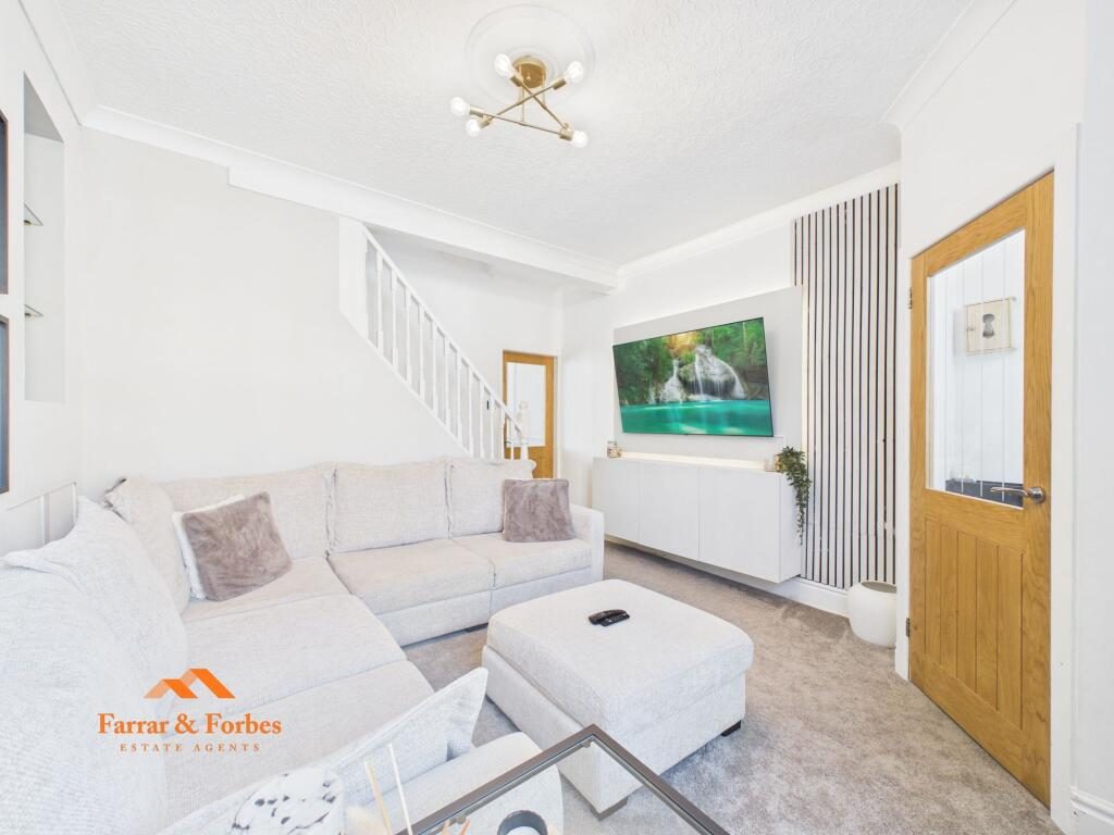 Terraced House
