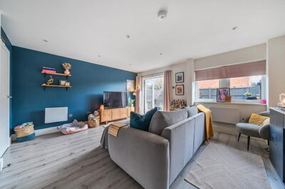 Property on RG31 7BY