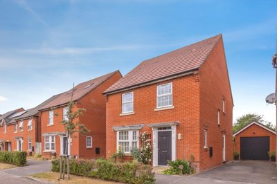 Property on Poppy Way, PO9 2FX