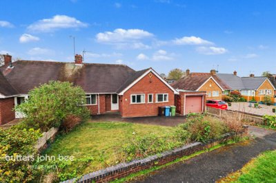 Property on Highlands, ST17 9RE