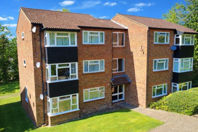 Property on The Maltings, HP2 5JB