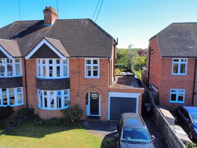 Property on Rectory Close, RG14 6DD