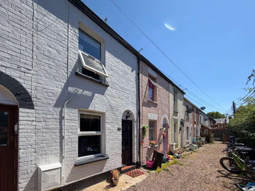 Property main image