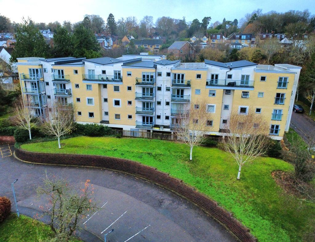 Property main image