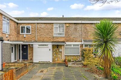 Property on Falstones, SS15 5BX