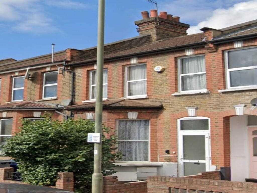 Terraced House