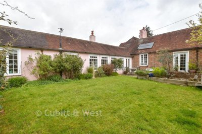 Property on Hempstead Lane, TN22 3DL