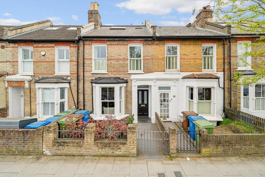 Terraced House