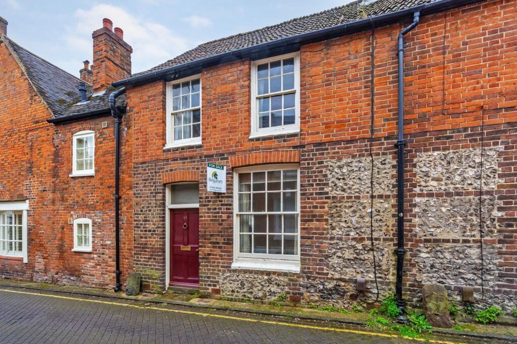 Terraced House